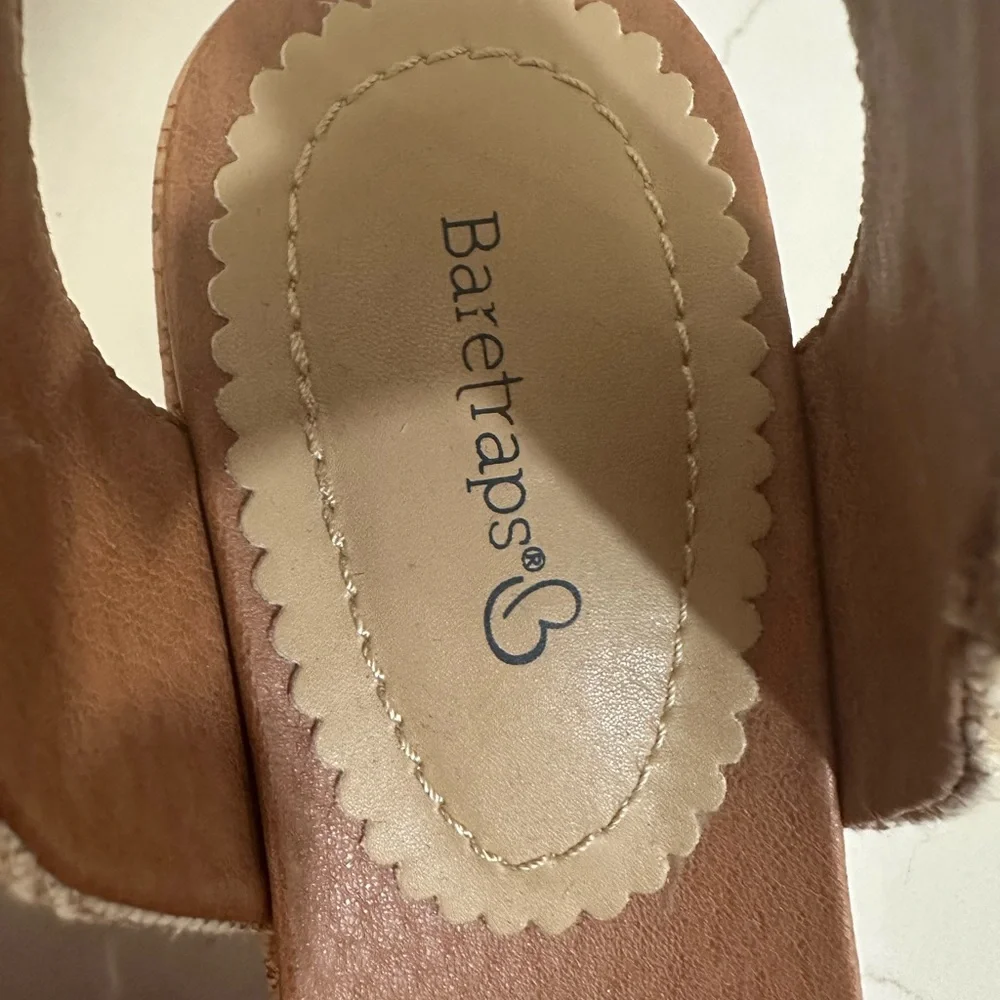 NEW Baretraps Sandals Womens 9 M Odetta Ankle Strap Wedge Slingback Blue Beige